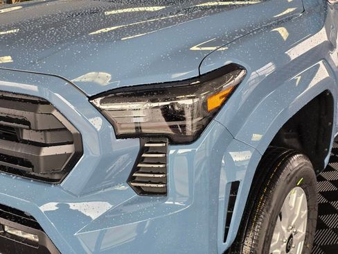 New 2026 Toyota Tacoma SR5 image 10