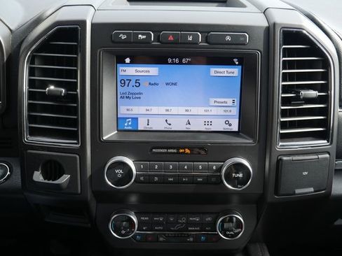 Used 2019 Ford Expedition Limited w/ Equipment Group 301A AWD/4WD image 5