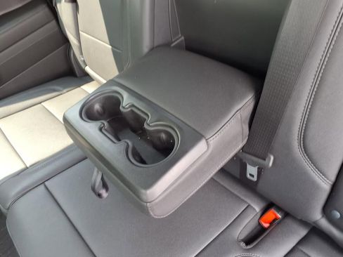 Certified 2023 GMC Sierra 1500 SLT w/ SLT Premium Package image 30