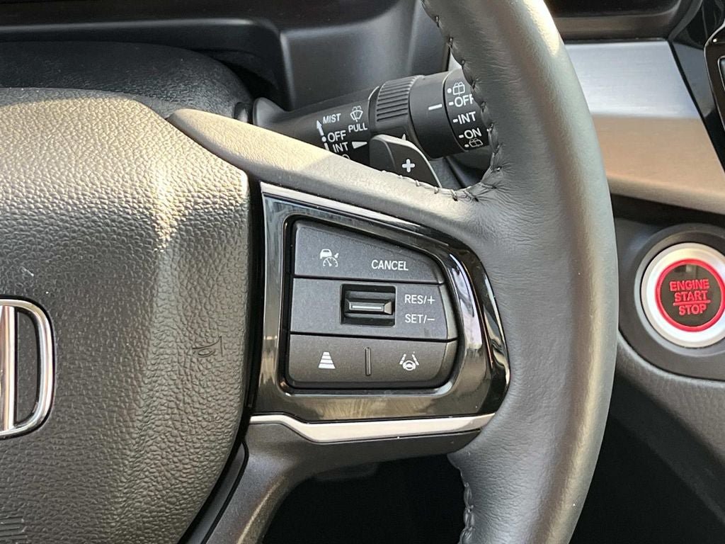 Used 2025 Honda Odyssey EX-L image 17