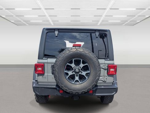 Used 2018 Jeep Wrangler Unlimited Rubicon image 4