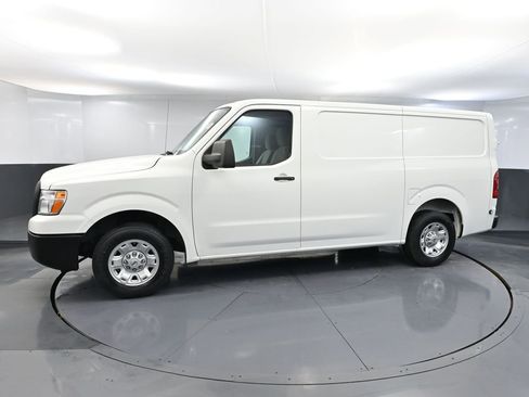 Used 2019 Nissan NV 2500 SV RWD image 10