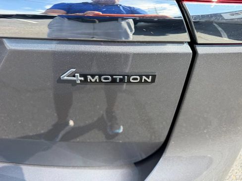 Used 2023 Volkswagen Atlas SE AWD/4WD image 9