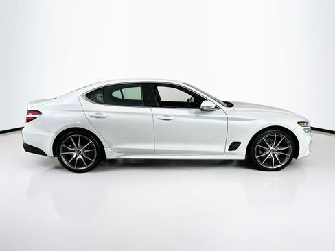 Used 2023 Genesis G70 2.0T RWD image 4