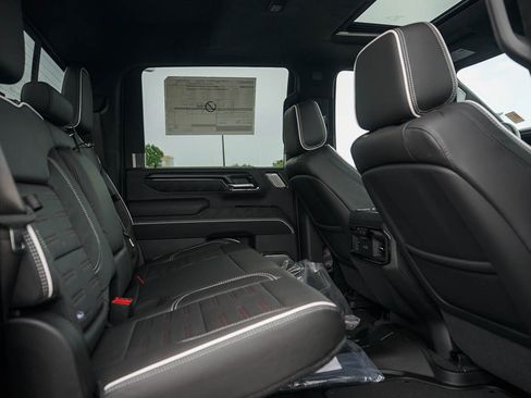New 2026 GMC Sierra 2500 AT4X AWD/4WD image 11