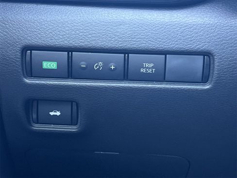 New 2025 Nissan Sentra SR w/ SR Premium Package image 16