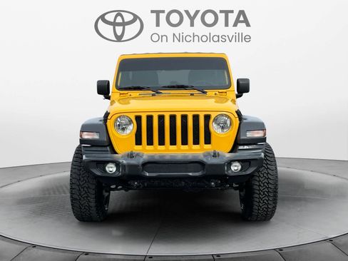 Used 2019 Jeep Wrangler Unlimited Sport image 9
