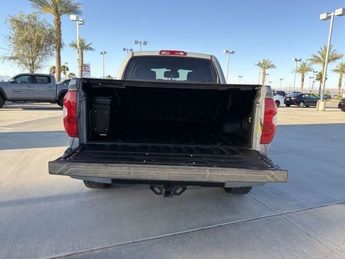 Used 2019 Toyota Tundra SR5 AWD/4WD image 28