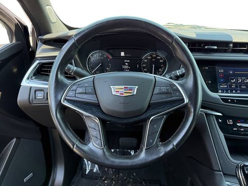 Used 2023 Cadillac XT5 Premium Luxury AWD/4WD image 12