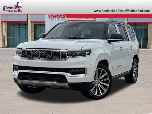Used 2023 Jeep Grand Wagoneer Series II image 1