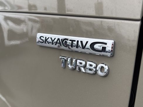 Used 2024 MAZDA CX-50 AWD 2.5 Turbo image 12