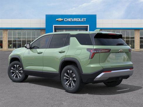 New 2026 Chevrolet Equinox LT image 3