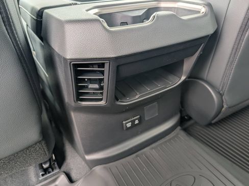 New 2026 Toyota Tundra Limited AWD/4WD image 28