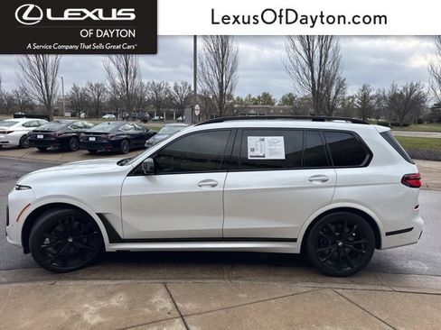 Used 2023 BMW X7 M60i w/ Executive Package image 6