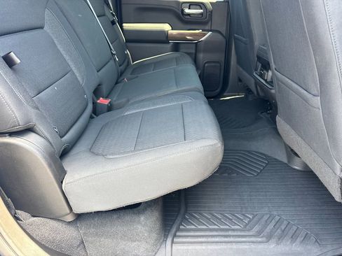 Used 2020 Chevrolet Silverado 1500 RST image 16