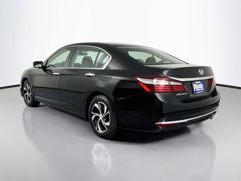 Certified 2017 Honda Accord LX image 7