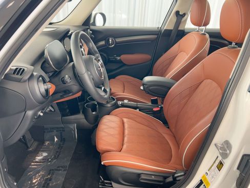 Used 2023 MINI Cooper S w/ Signature Upholstery Package image 5