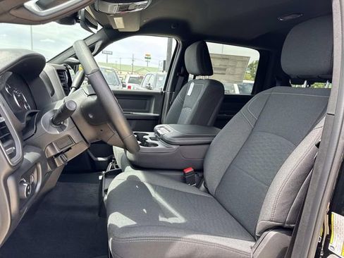 New 2026 RAM 3500 Tradesman AWD/4WD image 17