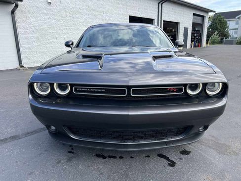Used 2015 Dodge Challenger R/T w/ Quick Order Package 22B R/T image 7