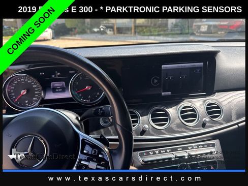 Used 2019 Mercedes-Benz E 300 image 8