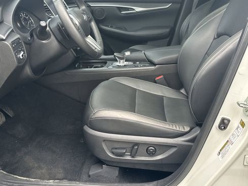 Used 2022 INFINITI QX50 Luxe w/ Cargo Package image 9