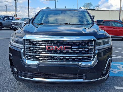 Used 2021 GMC Acadia Denali w/ Denali Ultimate Package AWD/4WD image 2