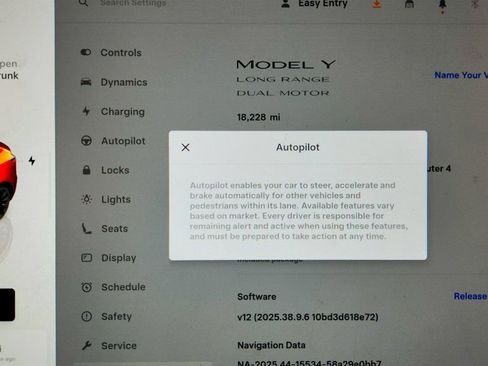 Used 2025 Tesla Model Y Long Range image 34