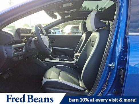 New 2025 Kia K4 GT-Line image 9