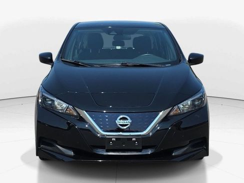 Used 2022 Nissan Leaf S FWD image 12