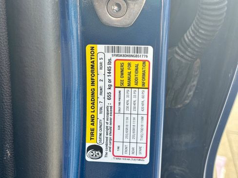 Used 2022 Ford Explorer XLT w/ Class IV Trailer Tow Package AWD/4WD image 40