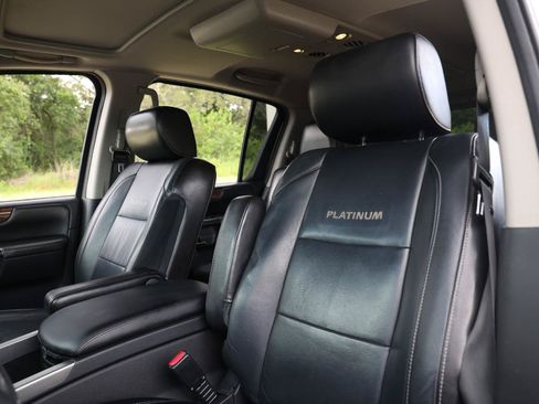 Used 2014 Nissan Armada Platinum RWD image 6