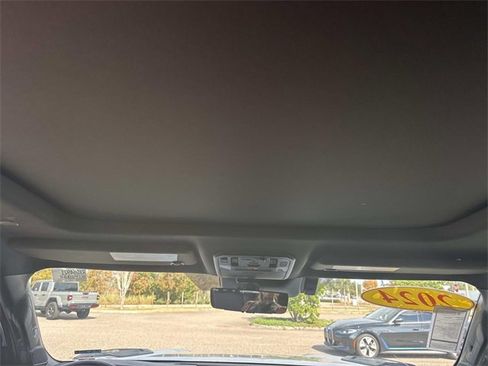 Used 2024 Toyota Tundra Platinum image 17