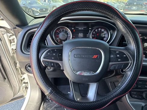Used 2019 Dodge Challenger SXT w/ Plus Package image 33