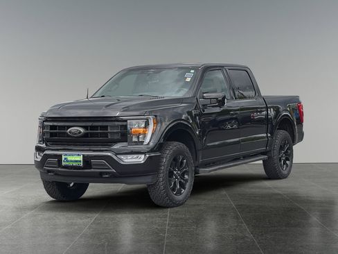 Used 2022 Ford F150 XLT w/ Equipment Group 302A High AWD/4WD image 3