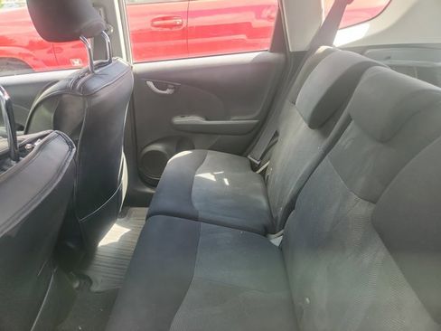 Used 2011 Honda Fit Sport image 9