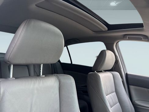 Used 2010 Honda Accord EX-L image 14