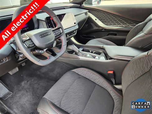 Used 2025 Dodge Charger R/T w/ Quick Order Package 25M R/T image 7