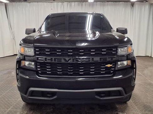 Used 2019 Chevrolet Silverado 1500 Custom w/ Custom Value Package image 21