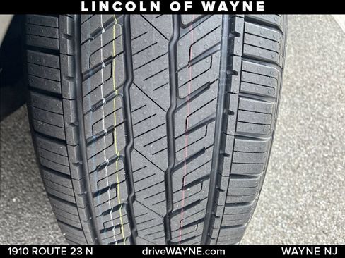 Certified 2023 Lincoln Nautilus AWD w/ Premium Package image 27