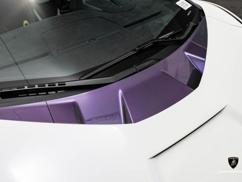 Used 2020 Lamborghini Sian Coupe image 4