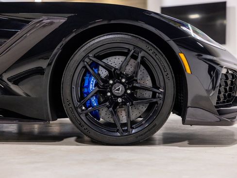 Used 2019 Chevrolet Corvette ZR1 image 24