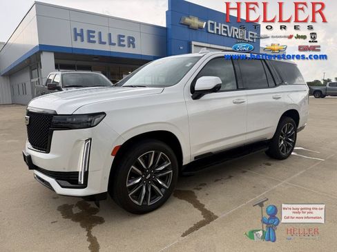 Used 2021 Cadillac Escalade Sport AWD/4WD image 1