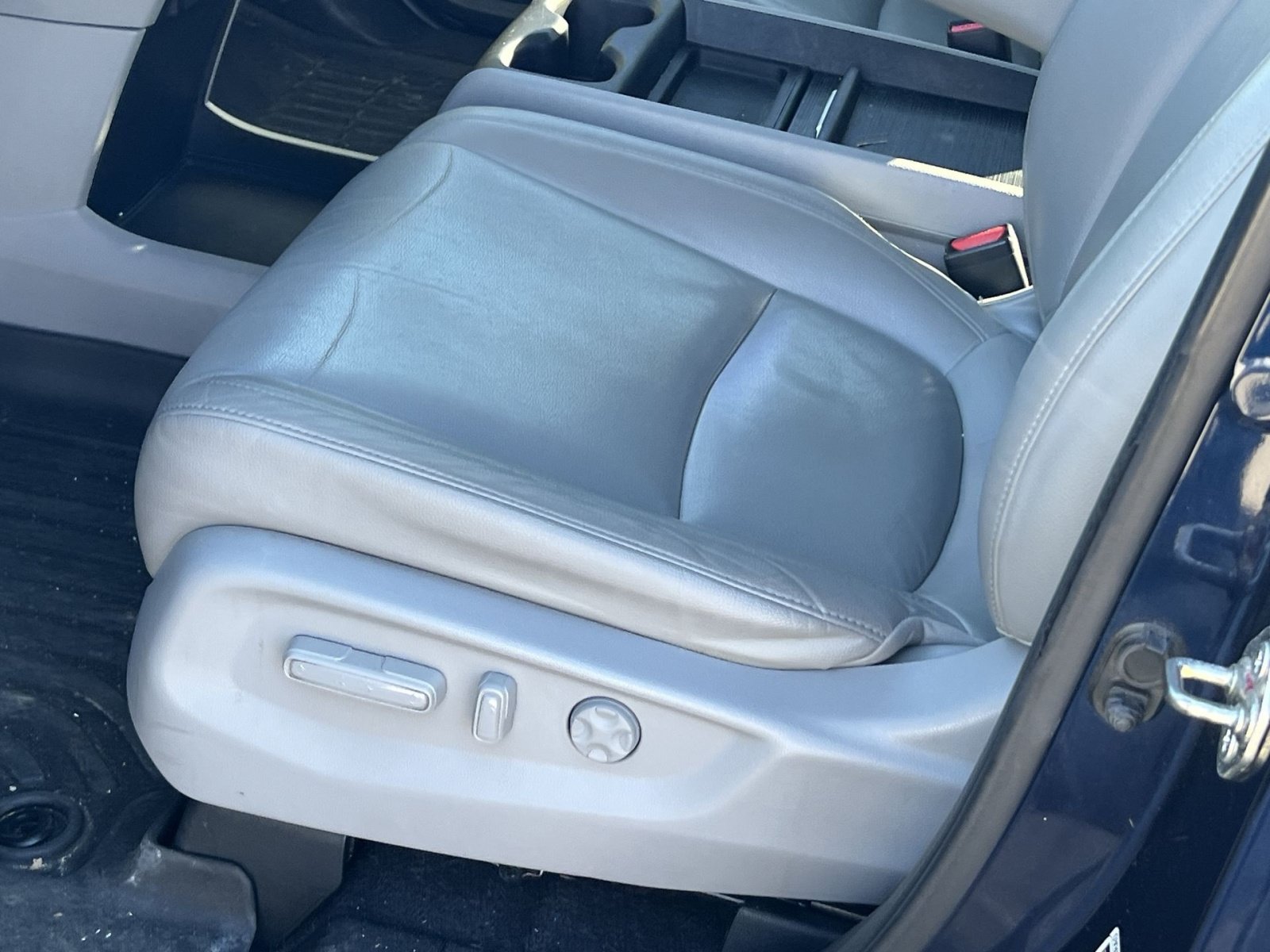 Used 2018 Honda Odyssey EX-L image 15