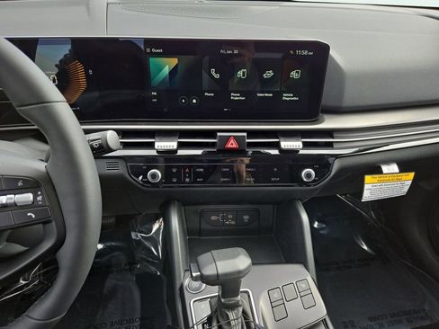 New 2026 Kia Sportage LX image 24