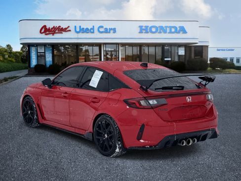 Used 2025 Honda Civic Type R image 3