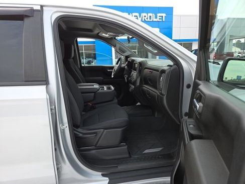 Used 2022 Chevrolet Silverado 1500 Custom Trail Boss w/ LPO, Dark Essentials Package image 47