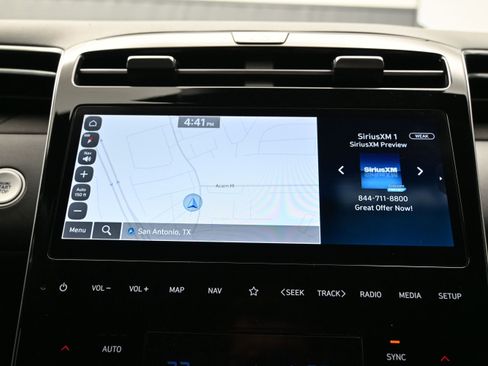 Used 2024 Hyundai Santa Cruz Limited AWD/4WD image 29
