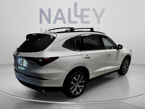 Certified 2023 Acura MDX FWD w/ Technology Package image 5