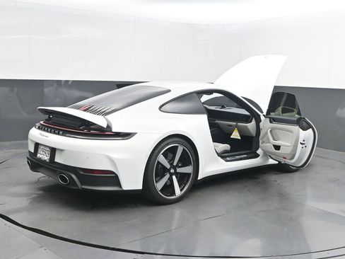 Certified 2026 Porsche 911 Carrera RWD image 45