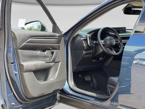 Used 2025 MAZDA CX-50 AWD 2.5 S w/ Premium Plus Pkg image 9